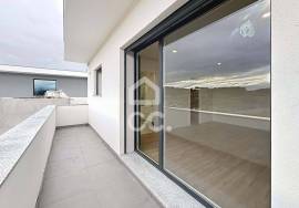 New 3 Bedroom Villa, Modern, with Natural Light and Strategic Location, with four fronts