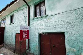 Unique Opportunity: Restoration House with Great Potential