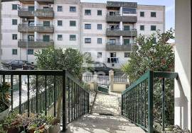 Semi-detached 4 bedroom villa with garden, barbecue and double garage