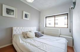 1 bedroom apartment very well located 10 minutes walk from Forum Maia metro station