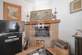 Property with breathtaking vistas