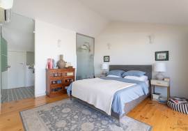 Triplex with beautiful terrace in Graca.