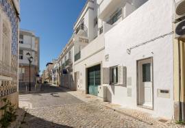 Renovated Traditional House in Olhão | 2 Suites & 3 Terraces in the City Centre