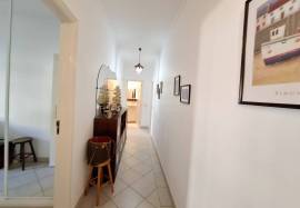 Albufeira - 2 bedroom apartment for sale 300 m from the beach