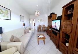 Albufeira - 2 bedroom apartment for sale 300 m from the beach