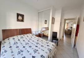 Albufeira - 2 bedroom apartment for sale 300 m from the beach