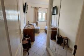 Albufeira - 2 bedroom apartment for sale 300 m from the beach
