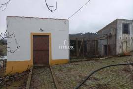 2 bedroom farm with 5,800 m² of land in São Salvador da Aramenha – Marvão