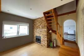 4 Bedroom Villa with Indoor Pool for Sale in Maceira – Leiria