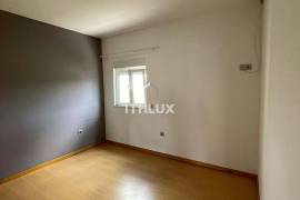 4 Bedroom Villa with Indoor Pool for Sale in Maceira – Leiria