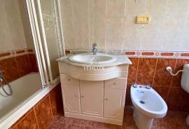Opportunity in Castuera center: 177 m² house with terrace and patio for 35.000 €