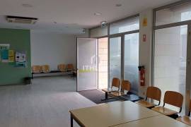 Store in the Historic Center of Leça da Palmeira – Excellent Investment Opportunity