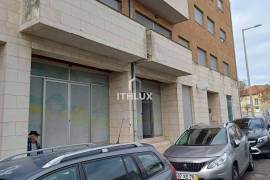 Store in the Historic Center of Leça da Palmeira – Excellent Investment Opportunity