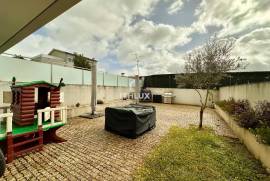 4 Bedroom Townhouse with Luxury Finishes in Vila Meã – Comfort, Space and Strategic Location