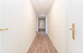 Prestigious 5 Bedroom Apartment in Twin Towers – Panoramic View over Lisbon