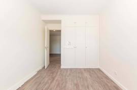 Prestigious 5 Bedroom Apartment in Twin Towers – Panoramic View over Lisbon