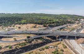 Prestigious 5 Bedroom Apartment in Twin Towers – Panoramic View over Lisbon