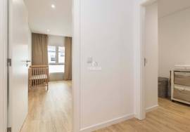 Semi-new 2 bedrooms in Alhos Vedros