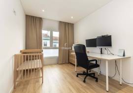 Semi-new 2 bedrooms in Alhos Vedros