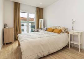 Semi-new 2 bedrooms in Alhos Vedros