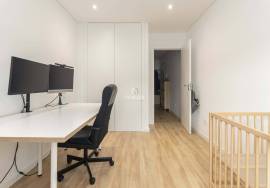 Semi-new 2 bedrooms in Alhos Vedros