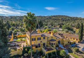 Castelo Paraíso – An Exceptional 18th-Century Estate near São Bras de Alportel