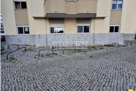 Refurbished 3 bedroom bank apartment located in Ramada, municipality of Odivelas Refurbished 3 bedroom bank apartment located in Ramada, municipality of Odivelas