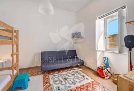 Recently renovated 3 bedroom farmhouse with room for expansion. Santa Catarina, Tavira.