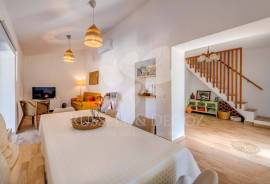 Recently renovated 3 bedroom farmhouse with room for expansion. Santa Catarina, Tavira.