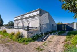 Recently renovated 3 bedroom farmhouse with room for expansion. Santa Catarina, Tavira.