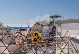 3 Bedroom Townhouse with Sea Views in the Heart of Olhão, Eastern Algarve.