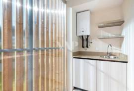 2 bedroom corner villa with private pool in central area, Vilamoura