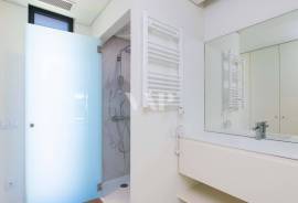 2 bedroom corner villa with private pool in central area, Vilamoura