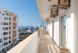 3 bedroom apartment with sea view in Quinta do Romão, Quarteira