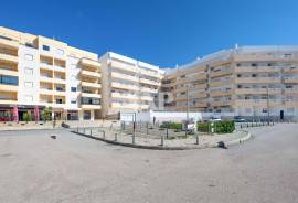 3 bedroom apartment with sea view in Quinta do Romão, Quarteira