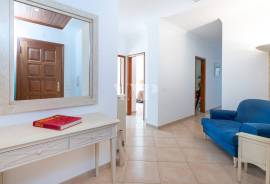 3 bedroom apartment with sea view in Quinta do Romão, Quarteira