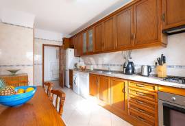 3 bedroom apartment with sea view in Quinta do Romão, Quarteira