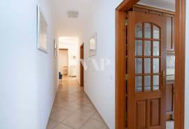 3 bedroom apartment with sea view in Quinta do Romão, Quarteira