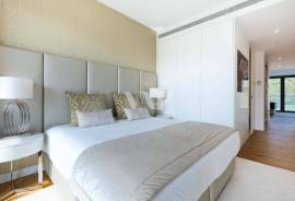 Luxury 3 Bedroom Apartment with Pool in Vilamoura