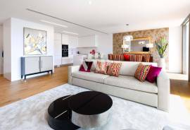 Luxury 3 Bedroom Apartment with Pool in Vilamoura