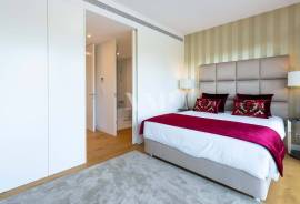 Luxury 3 Bedroom Apartment with Pool in Vilamoura