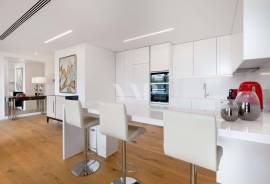 Luxury 3 Bedroom Apartment with Pool in Vilamoura