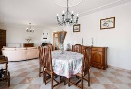 4 Bedroom Apartment with Sea View, Quarteira