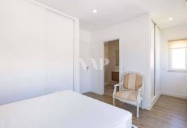 2 bedroom villa with pool, Vilamoura