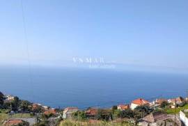 Ruin with Stunning Sea Views – Excellent Reconstruction Opportunity in Ribeira Brava