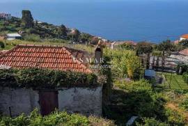 Ruin with Stunning Sea Views – Excellent Reconstruction Opportunity in Ribeira Brava