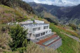 Private Retreat in Tabua – Ocean Views & Nature