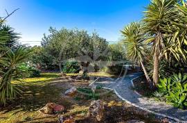 Tavira countryside 4 bedroom villa with pool, garage & sea view