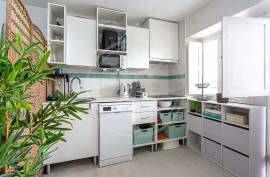 Semi-detached country house with garden near Fuzeta