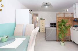 Semi-detached country house with garden near Fuzeta